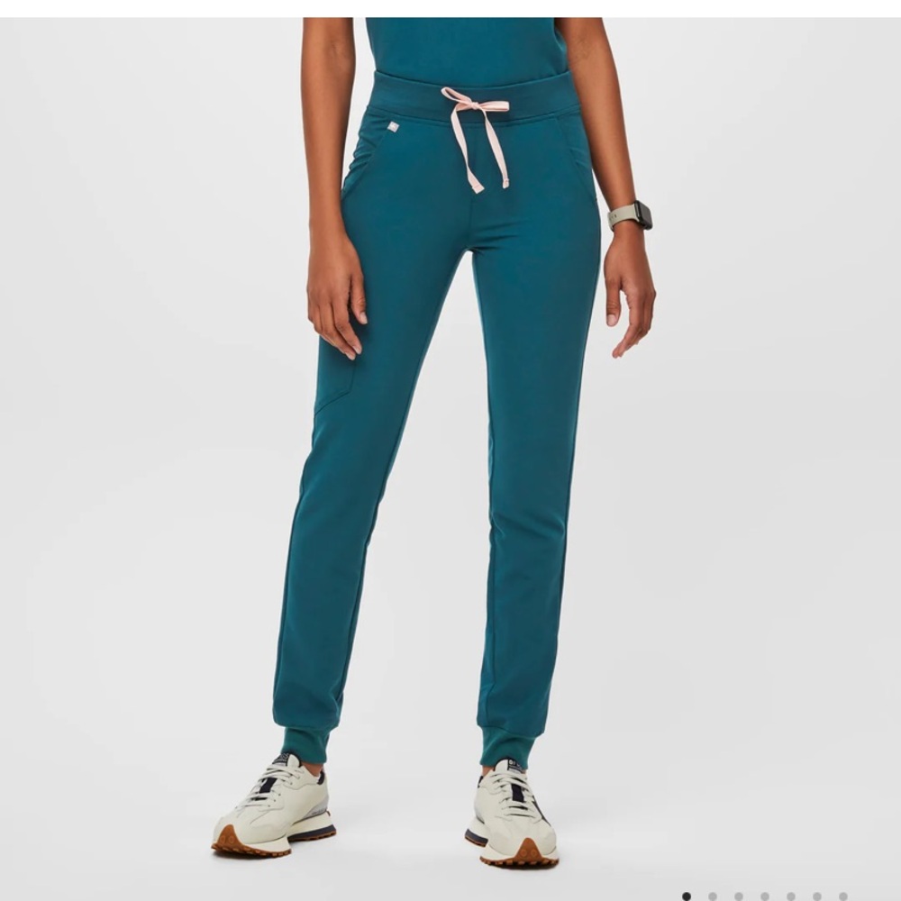 Zamora jogger scrub pants